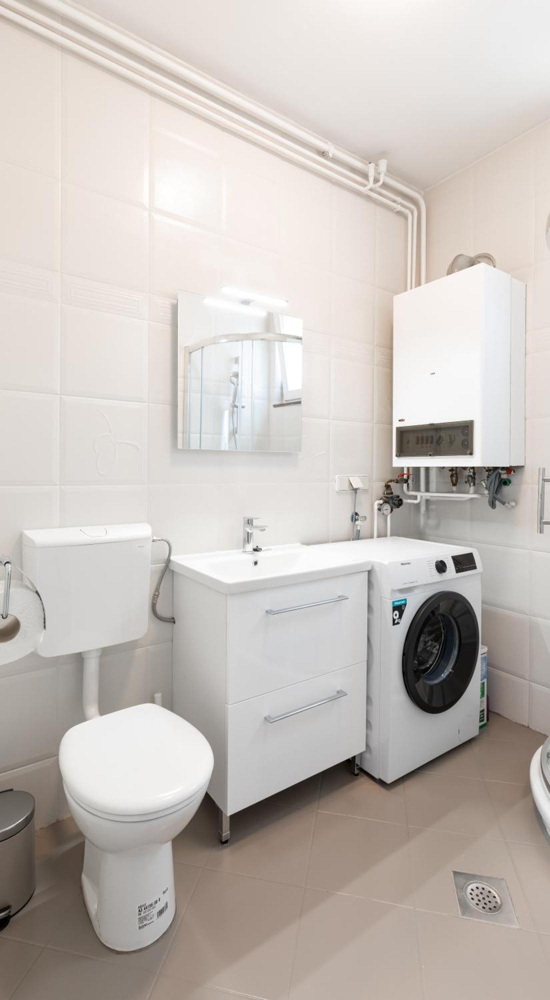 Pearl In Prime Location! Apartament *